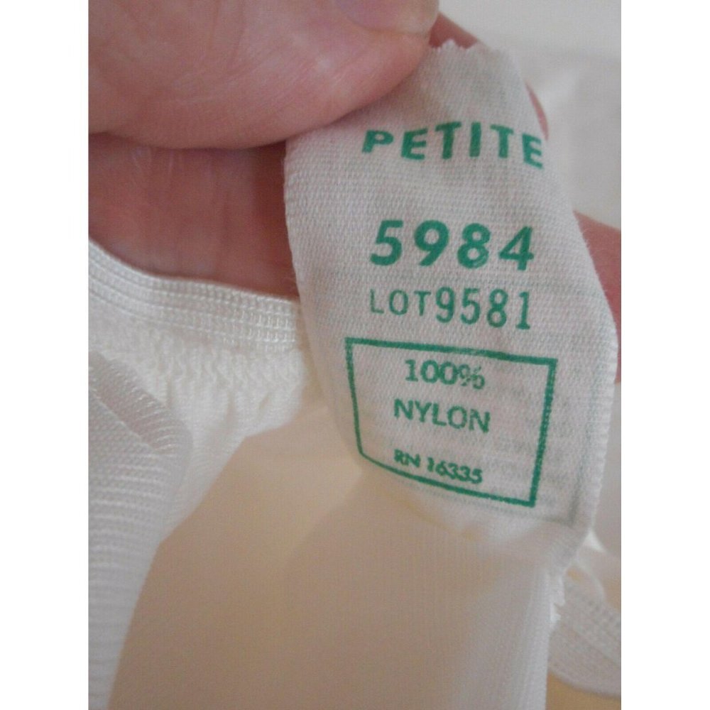 Vtg Nylon creamy White Maxi Full Length half Slip Petite - Picture 4 of 6